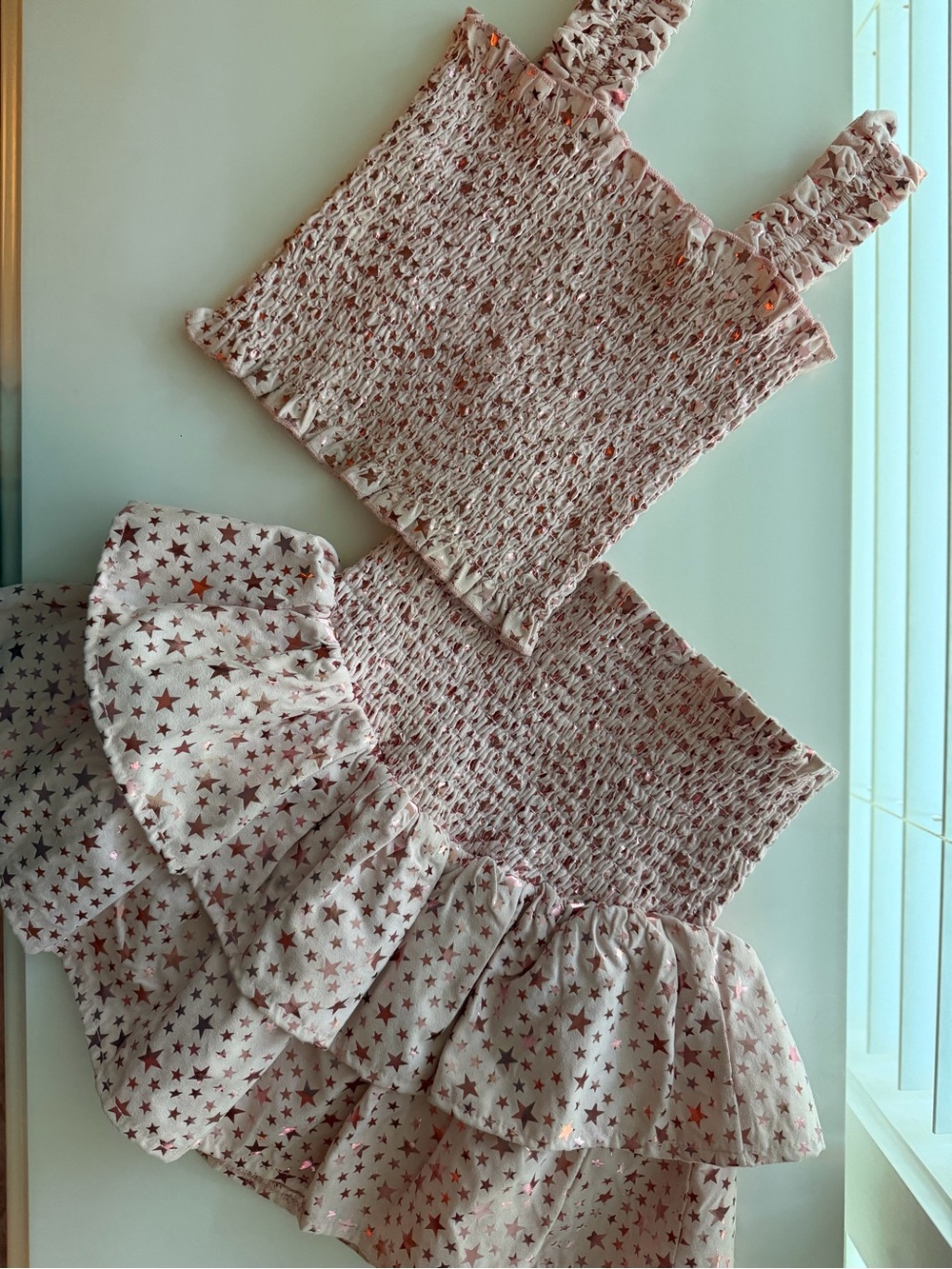 QUEEN OF SPARKLES Pink Star Smocked Two-Piece Set